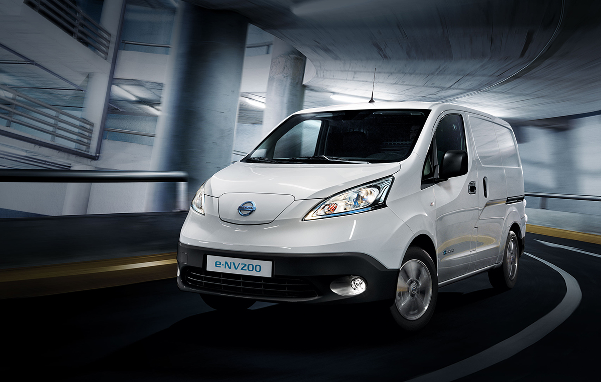 nissan env200 leasing